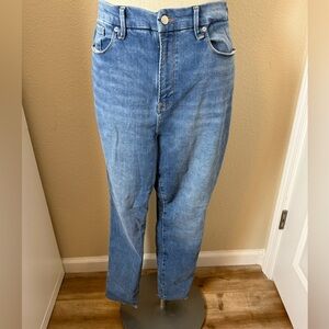Good American Always Fits Good Waist Jeans